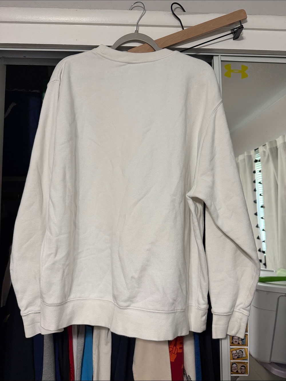Nike Crewneck Sweatshirt in White with Black Swoosh - Picture 4 of 6